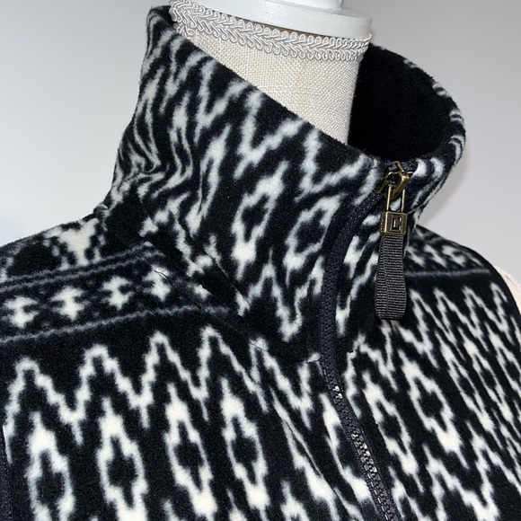 Chaps Fleece Zip Front Vest - Picture 8 of 11